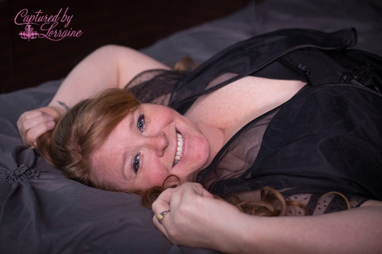 https://boudoir.capturedbylorraine.com/wp-content/uploads/2018/03/St-Charles-Il-Boudoir-Photographer-768x512.jpg